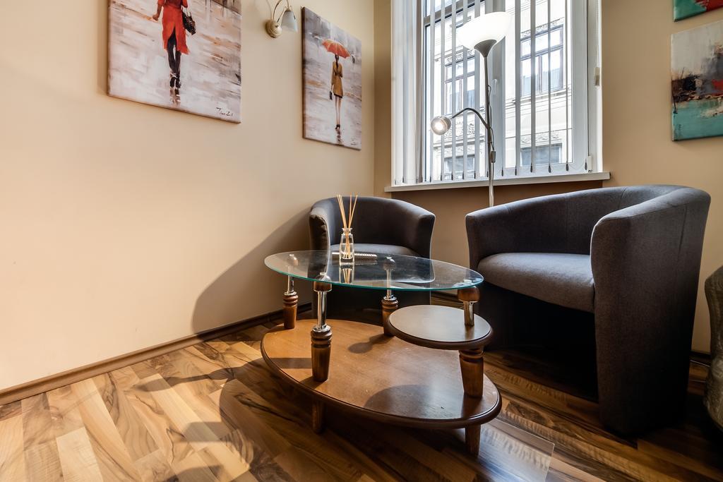 Queens Apartments Lviv Bagian luar foto