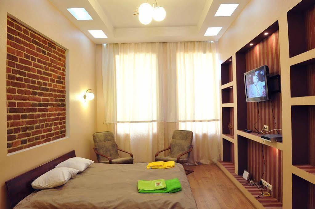 Queens Apartments Lviv Bagian luar foto
