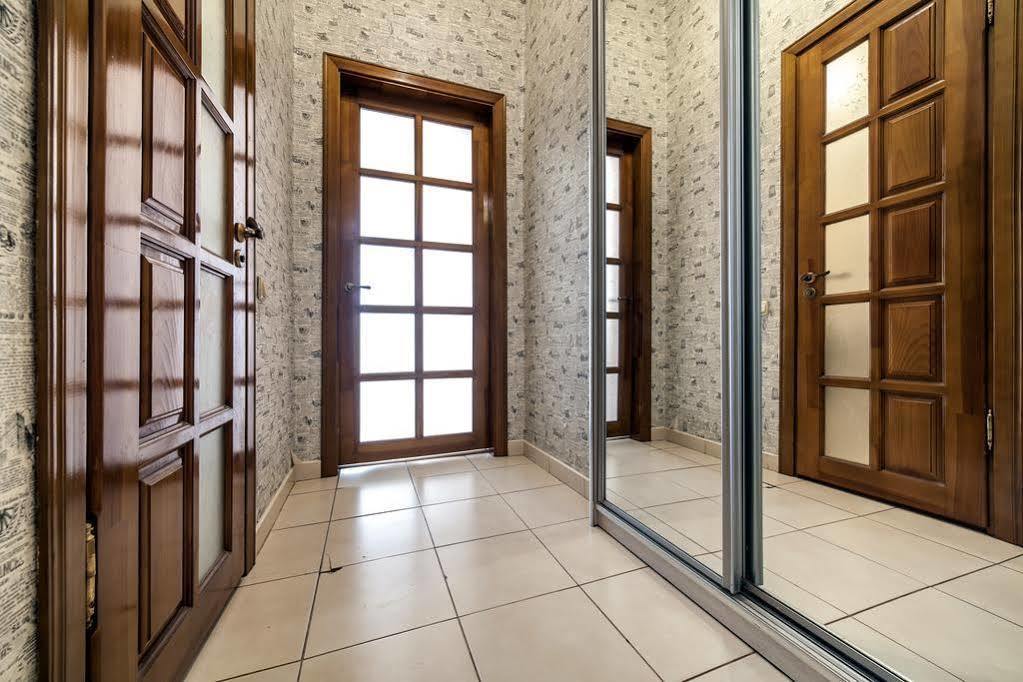 Queens Apartments Lviv Bagian luar foto